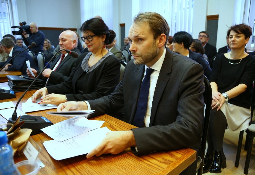 Rada Miasta w Piotrkowie po pierwszej sesji