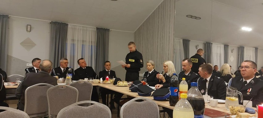 Zebranie sprawozdawcze strażaków OSP Kaliska Kościerskie. Jednostka brała udział w 24 wyjazdach do akcji 