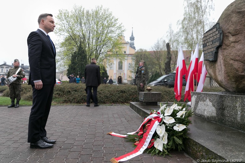 Prezydent Andrzej Duda podczas spotkania z mieszkańcami...