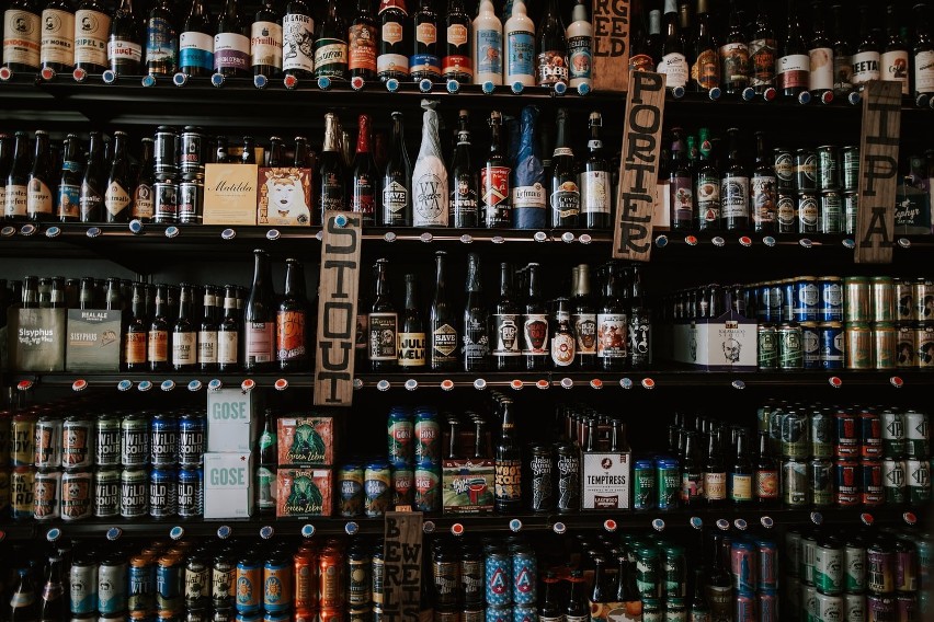 Radny walczy o kultowy sklep z piwami rzemieślniczymi. "Problemem są bezduszne przepisy i procedury" 