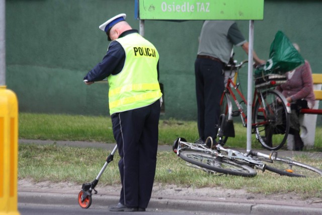 Wypadek na DK 78 w Zawierciu: Cysterna potrąciła rowerzystę.