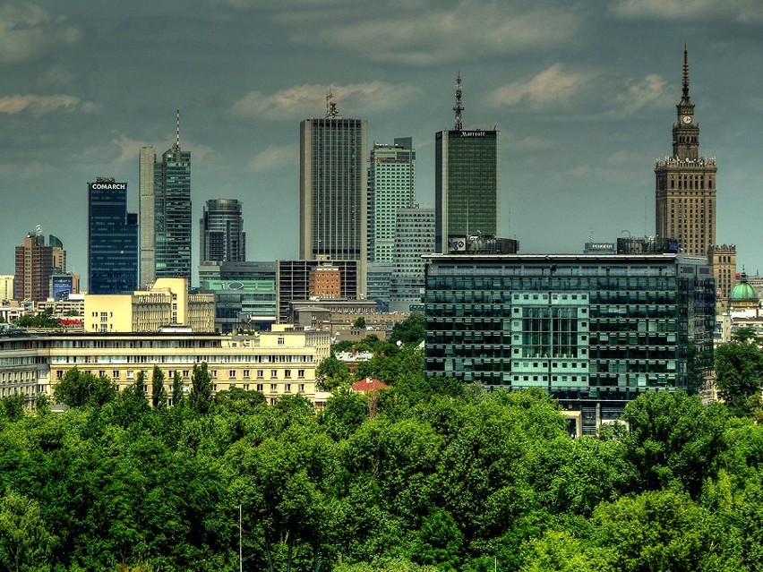 Warszawa uplasowała się na 46. miejscu w rankingu najdroższych miast świata