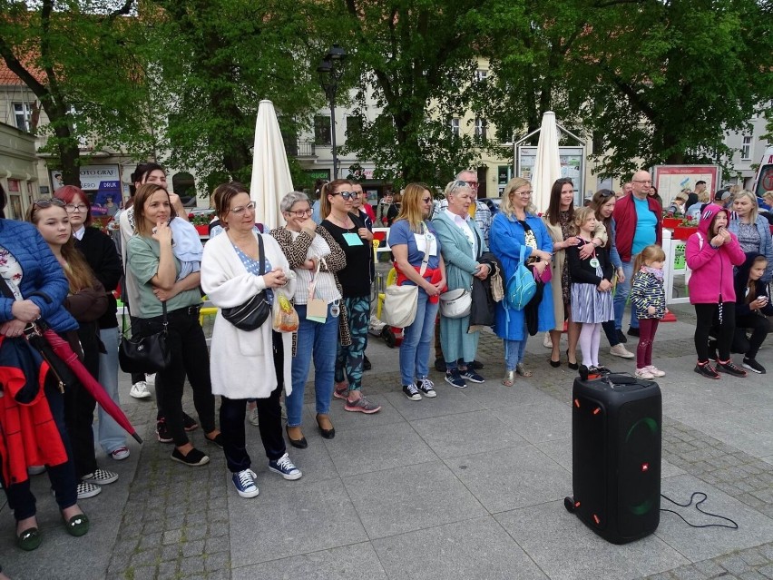 Chełmnianie dołożyli cegiełkę do zbiórki pieniędzy na...