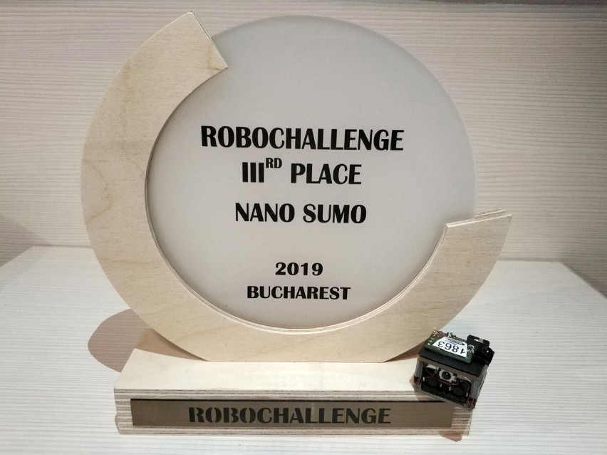 Robot z PB zajął wysokie miejsce na  międzynarodowych zawodach w Rumunii (zdjęcia) 