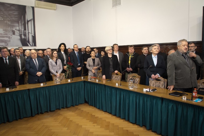 Wałbrzych: Stałe komisje Rady Miejskiej już ustalone, wybrano przewodniczących i ich zastępców