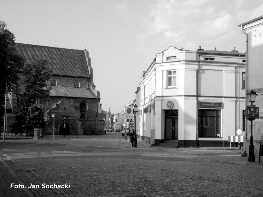 Jak bardzo zmienił się Konin? Zobacz porównanie w czerni i bieli Jana Sochackiego [FOTO]