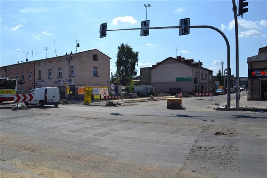 Częstochowa: drogowcy wciąż pracują na ulicy Nadrzecznej