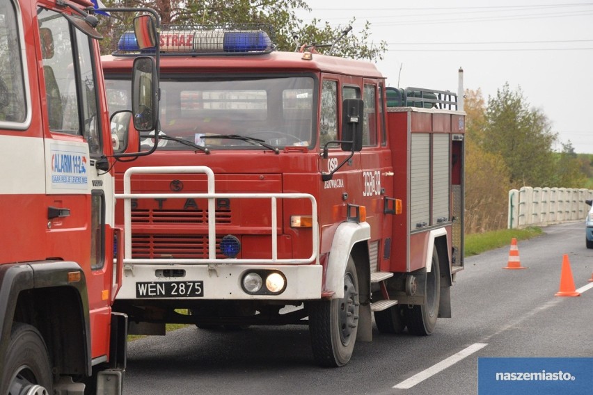 Wypadek dwóch samochodów ciężarowych na drodze Lubraniec - Izbica Kujawska [zdjęcia, wideo]
