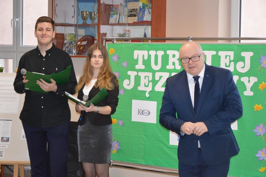 Młodzi znawcy języka niemieckiego i angielskiego rywalizowali w Sierakowicach - ZDJĘCIA, WIDEO