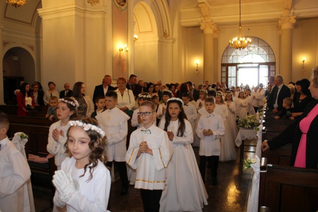 Pierwsza Komunia Święta w parafii Michała Archanioła w Ostrowcu