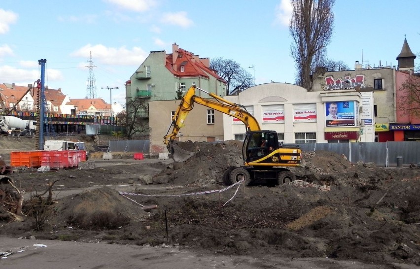 Prace ziemne postepują. Fot. Darek Szczecina