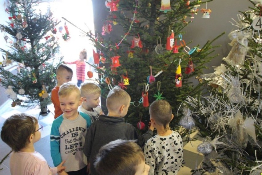  Odjazdowe choinki w Cieplewie! Rozstrzygnięto konkurs na najpiękniej ozdobione bożonarodzeniowe drzewko [ZDJĘCIA]