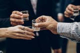 Czy wesele bez alkoholu może się udać? Zobacz, jak je zorganizować