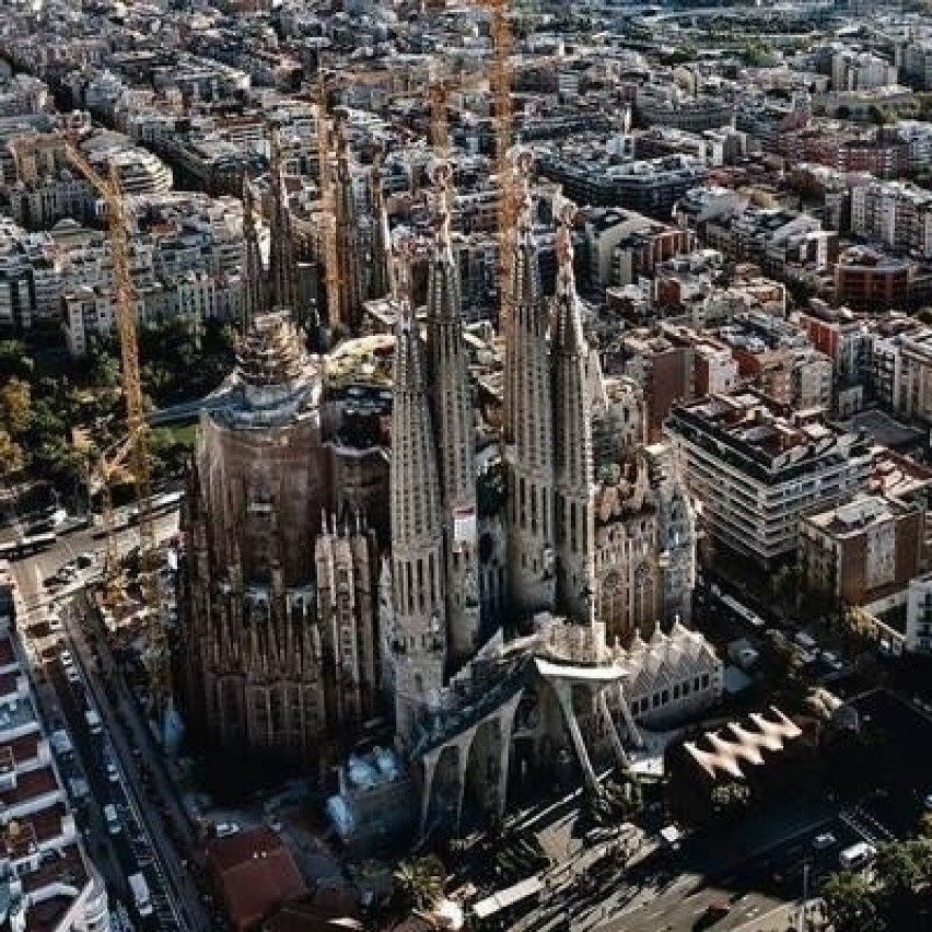 BARCELONA...