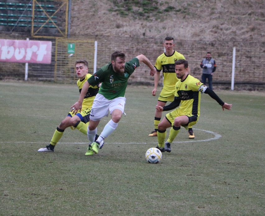 Emocjonujące derby w Bytomiu. Ruch po kilku latach pokonał Szombierki