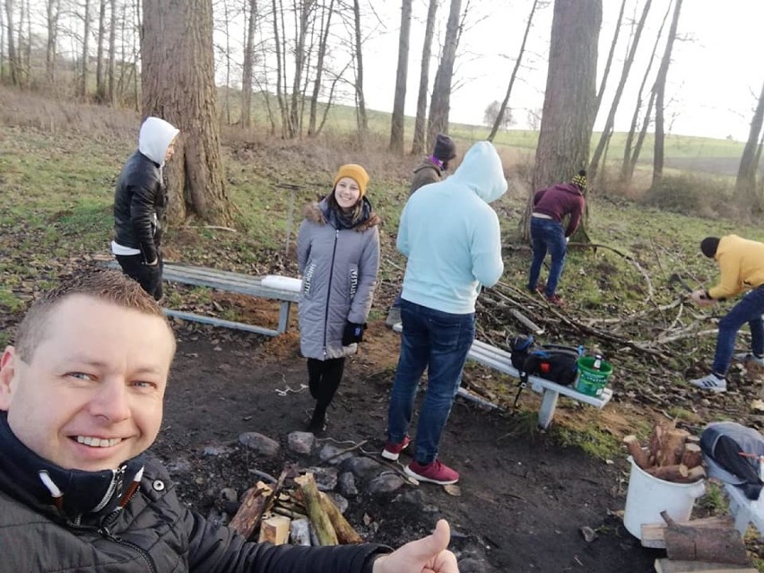 WOŚP we Wronkach. Kilkadziesiąt osób morsowało w Samołężu [ZDJĘCIA]