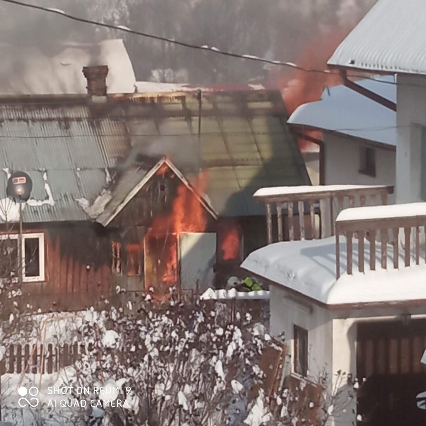Pożar domów mieszkalnych w Sopotni Wielkiej i Łękawicy! [Pow. żywiecki]