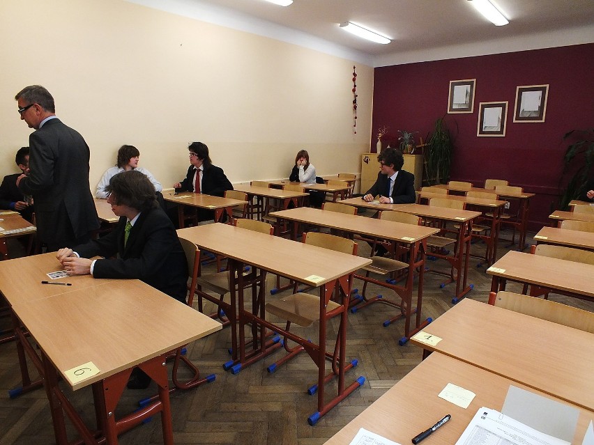 Maturzyści z Kraśnika ocenili egzamin z języka angielskiego...