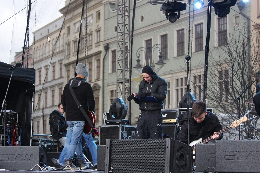 Finał Wielkiej Orkiestry Świątecznej Pomocy 2014 na Rynku w Krakowie [zdjęcia]