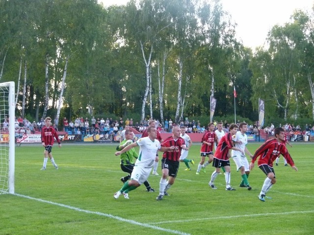 Grzegorz Piechna był pieczołowicie kryty, a mimo to zdobył dwa gole