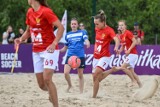 Piłkarki Red Devils Ladies Chojnice i Pogoni Dekpolu Tczew nie miały sobie równych na plaży w Gdańsku Brzeźnie