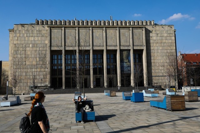 Gmach Główny Muzeum Narodowego w Krakowie został zamknięty dla zwiedzających