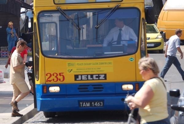 Uwaga podróżujący autobusami! Zmiana trasy linii 10 i 12