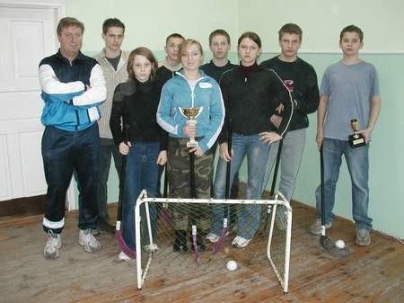 Gimnazjaliści z Pszczółek wygrali mistrzostwa powiatu.