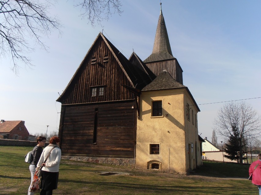 Region Kozła - kościół drewniany w Klępsku [zdjęcia]