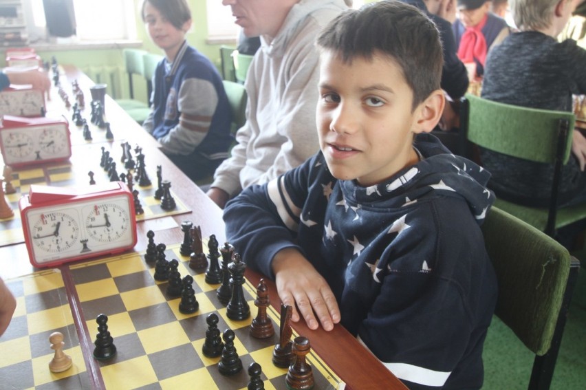 Turniej strzelecki i szachowy w Złotowie