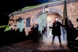 "Noc i mgła" - zobacz zdjęcia z niezwykłego spektaklu w poznańskim Forcie VII