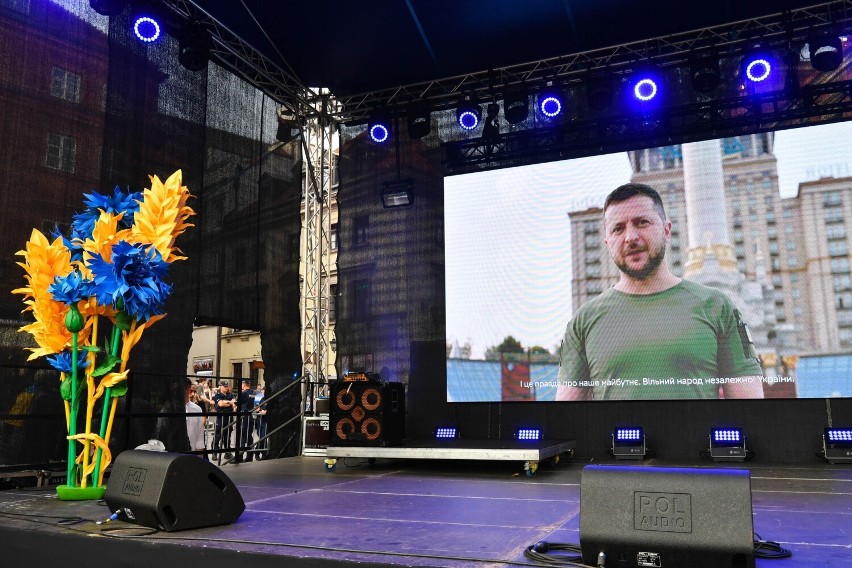 Dzień Niepodległości Ukrainy na placu Zamkowym w Warszawie