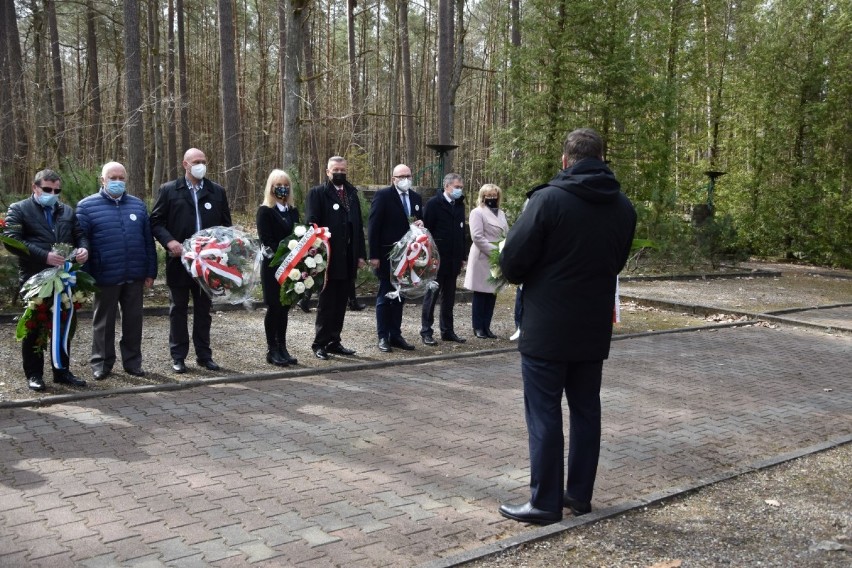 Dni Piaśnickie. Samorządowcy uczcili pamięć pomordowanych w lesie piaśnickim