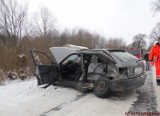 Wypadek w Starej Jedlance: Opel zderzył się z nissanem (ZDJĘCIA)