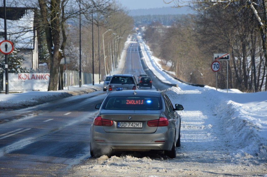 Lębork. Kolizja trzech aut na Gdańskiej. Nie ustąpił pierwszeństwa i za to został ukarany