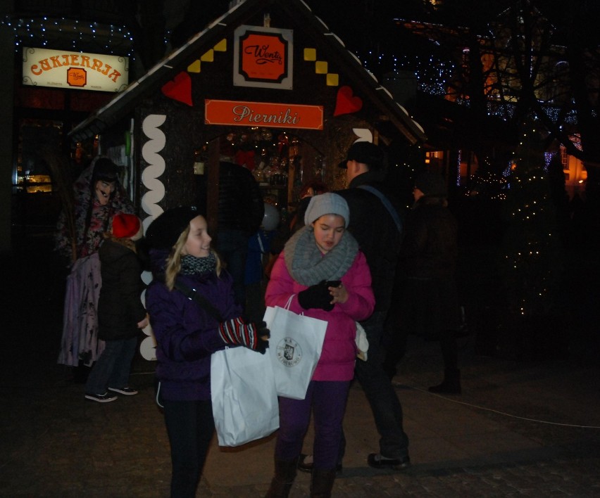 Tradycyjnie 6 grudnia na Placu Jakuba Wejhera atmosfera była iście mikołajowa