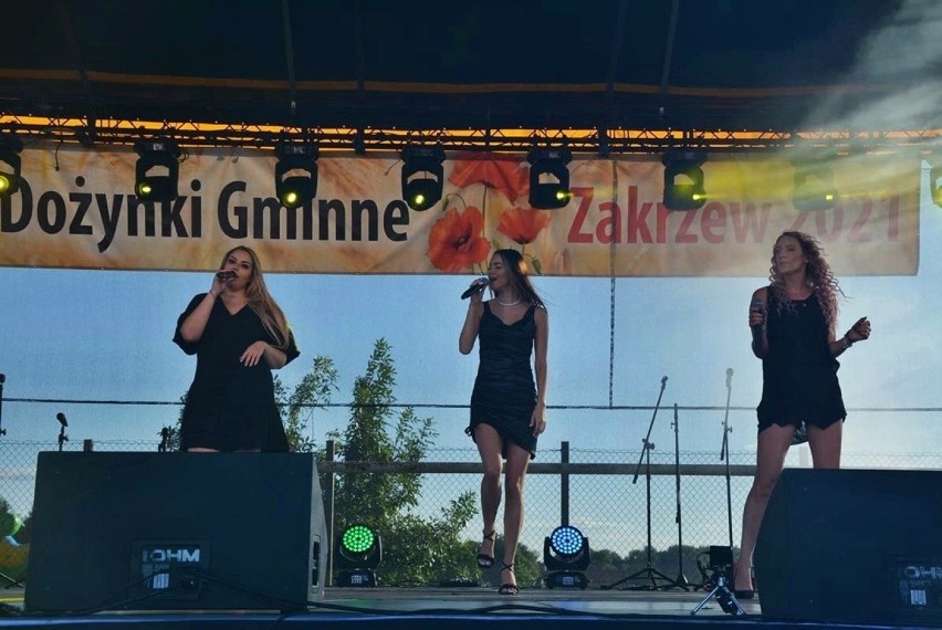 Powiat lubelski: Dożynki w gminie Zakrzew. Wystąpiły Top Girls, Andre oraz Piękni i Młodzi. Muzycy porwali publiczność! (DUŻO ZDJĘĆ)