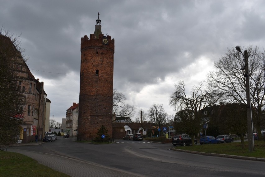 Baszta Ostrowska jest niezaprzeczalną ikoną miasta.