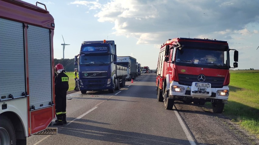 Wypadek w Rękoraju. Samochó ciężarowy uderzył w tył...