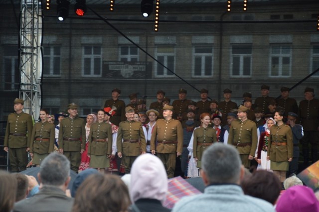 Wspaniały koncert Reprezentacyjnego Zespołu Artystycznego Wojska Polskiego na święcie kawalerzystów