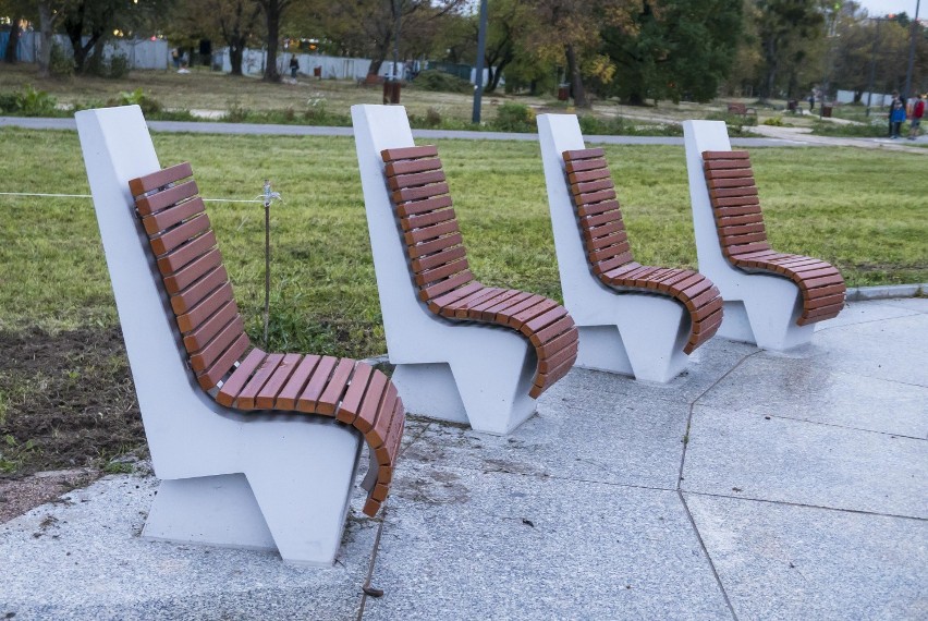 Park Zachodni na Ochocie nareszcie otwarty. Na ten moment mieszkańcy Warszawy czekali kilka lat