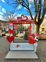 Lubliniec wystroił się w czerwień na Walentynki