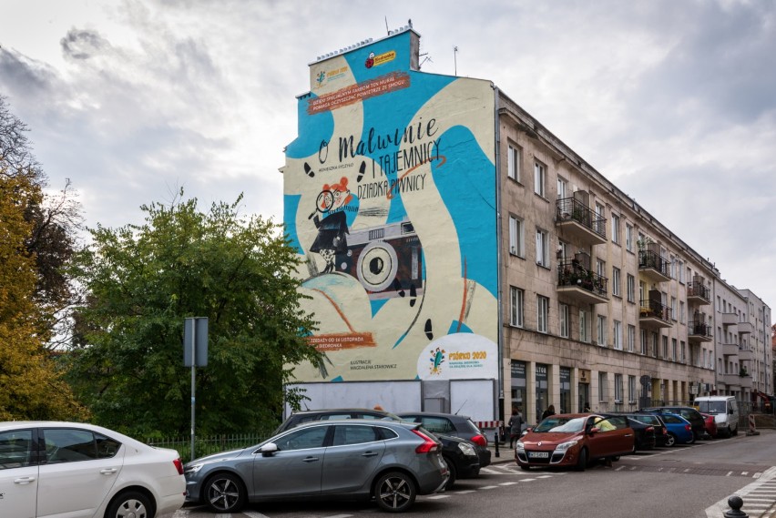 Przy Trasie Łazienkowskiej powstał antysmogowy mural. Farby pochłaniają szkodliwe substancje z powietrza