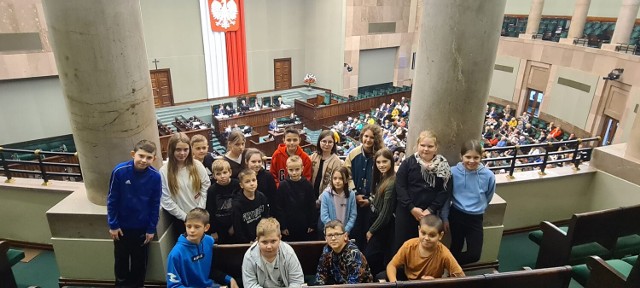 Uczniowie z Daszyny odwiedzili m.in. Sejm i Senat, Muzeum Powstania Warszawskiego oraz Stadion Narodowy