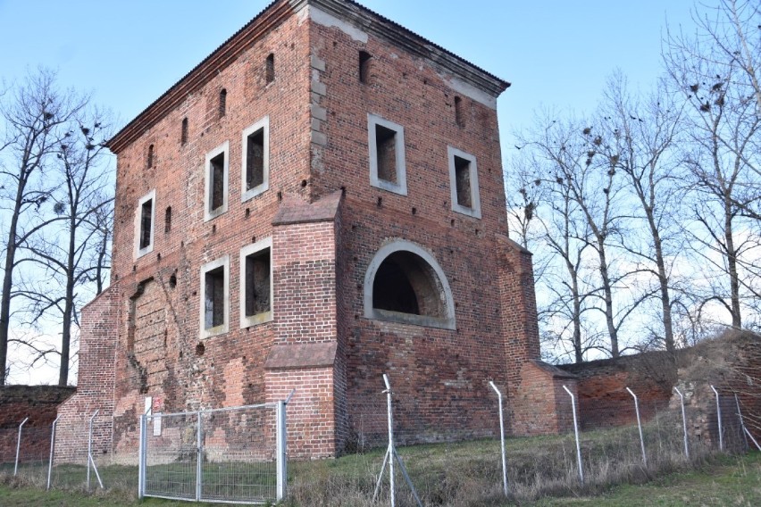 Gołańcz. Zamek w Gołańczy ma przejść remont. Niebawem ma zostać ogłoszony przetarg na realizację tej inwestycji 