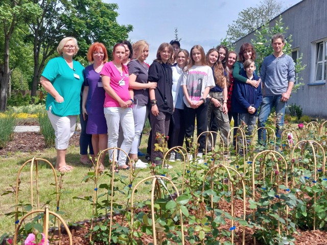 "Rosarium dla Hospicjum" - akcja uczniów zakończona sukcesem!