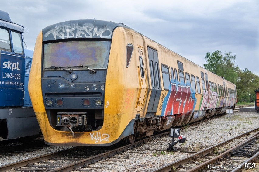 Pleszew. Nowy pociąg "zaparkował" na pleszewskich torach