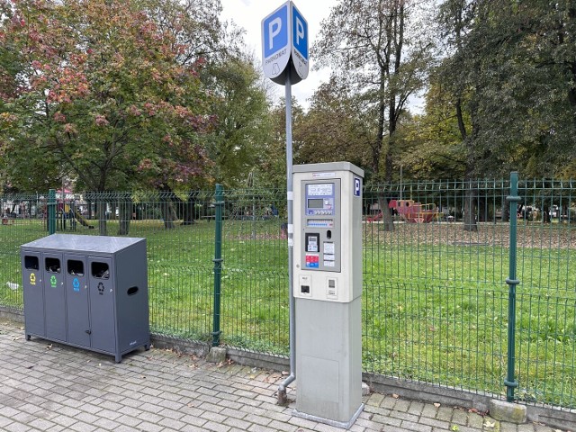 Jeden z parkomatów na terenie Brzeska