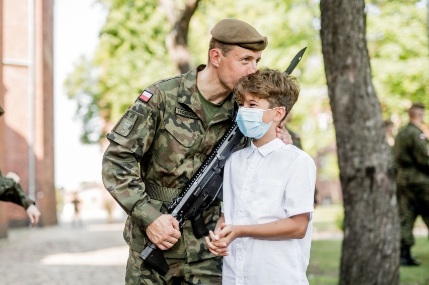 Przysiega w Lesznie w lipcu 2020 w ograniczonym gronie przez pandemię