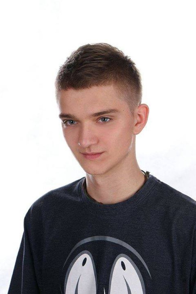 17-letni Kamil z ciężkimi obrażeniami głowy i czaszki po wypadku ...